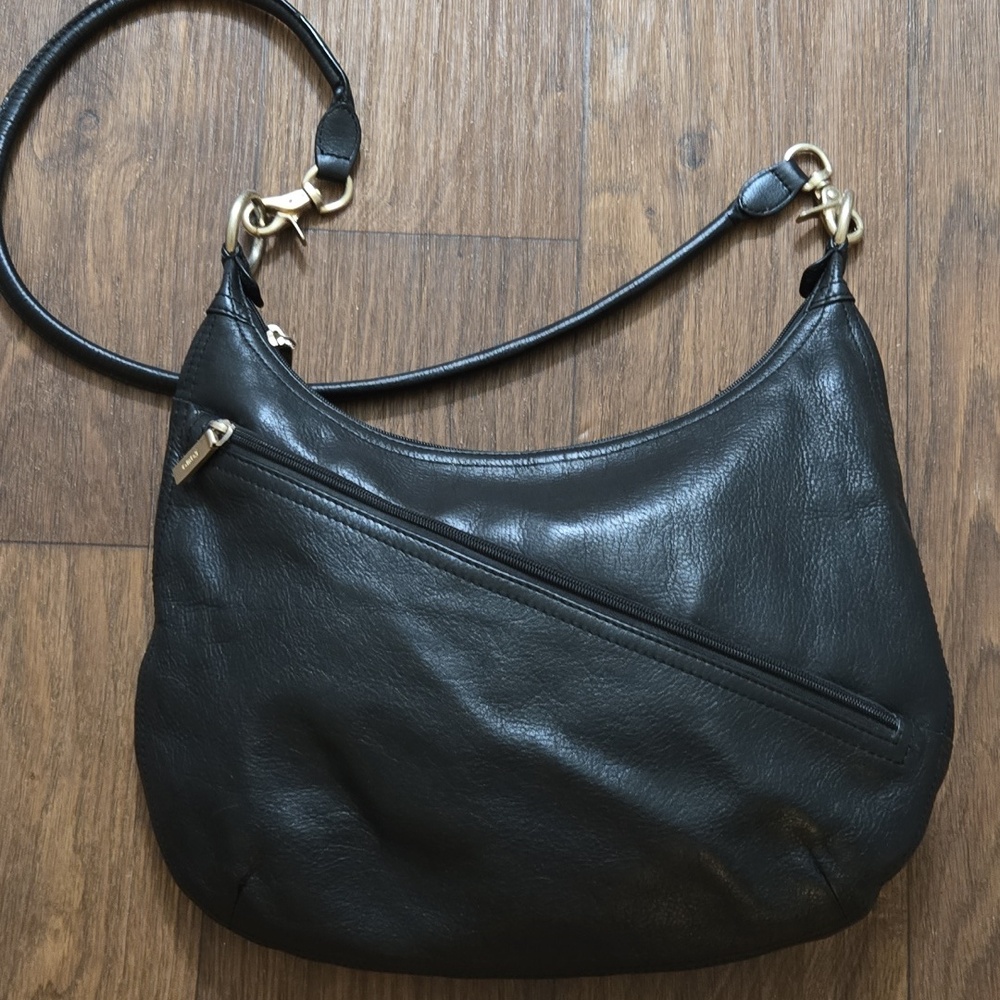 HOBO Black Leather Shoulder Bag/ 10.5 By 15 Inches Wide - Picture 2 of 7